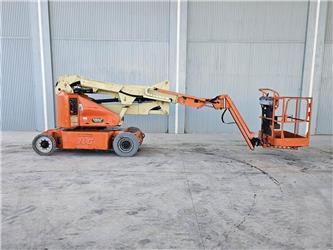 JLG E400AJPN