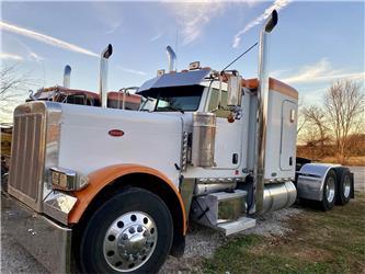 Peterbilt 379