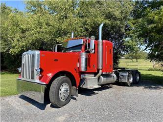 Peterbilt 389