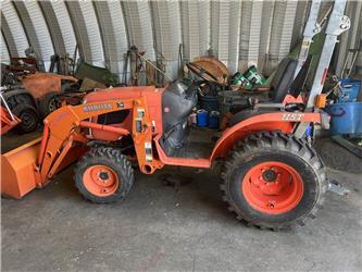 Kubota B2620