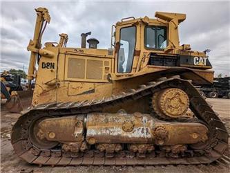 CAT D8N