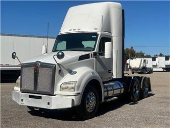 Kenworth T880