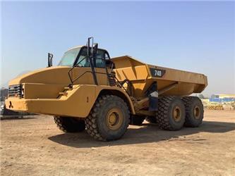 CAT 740