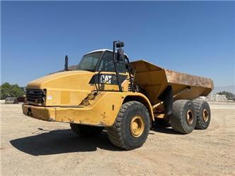 CAT 740