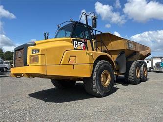 CAT 745C