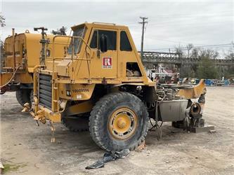 CAT 768C