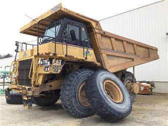 CAT 775E