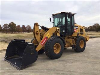 CAT 930M