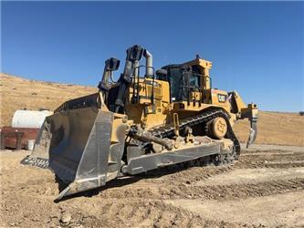 CAT D10T2