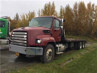 Freightliner 114SD