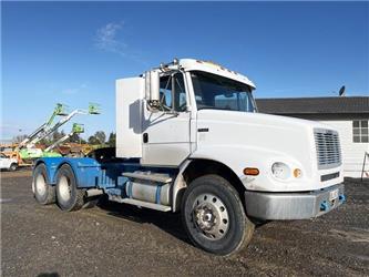 Freightliner FL112