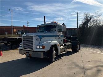 Freightliner FLD120