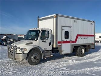 Freightliner M2106