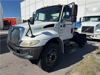 International 4300