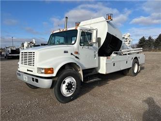 International 4700