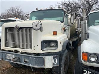 International 5600i