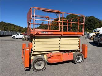 JLG 4069LE