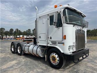 Kenworth K104