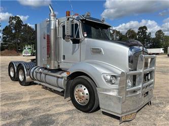 Kenworth T409