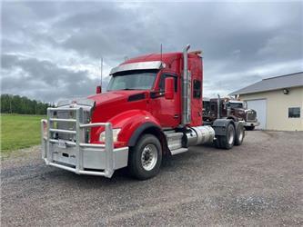 Kenworth T880