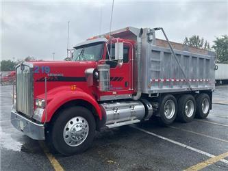 Kenworth W900