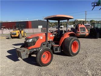 Kubota M7060D