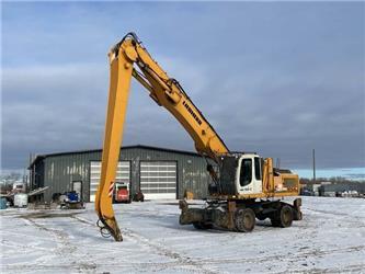 Liebherr A934C