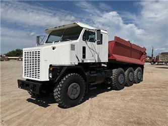 Oshkosh M1070