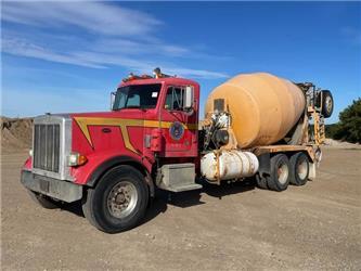 Peterbilt 357