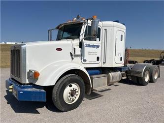 Peterbilt 365