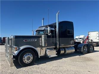 Peterbilt 389