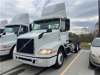 Volvo VNM