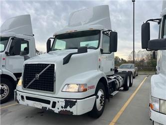 Volvo VNM