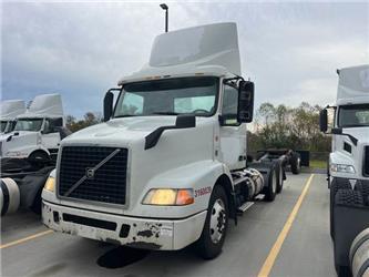 Volvo VNM