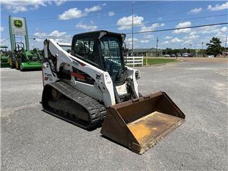 Bobcat T740