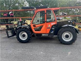 JLG AG832