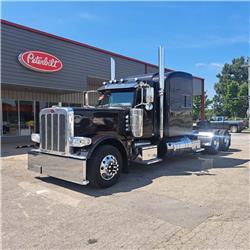 Peterbilt 389