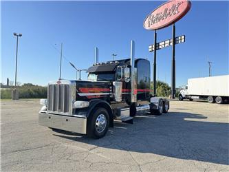 Peterbilt 389