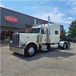 Peterbilt 389