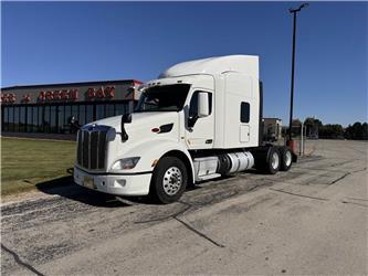 Peterbilt 579