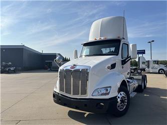 Peterbilt 579