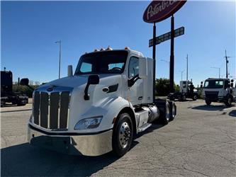 Peterbilt 579