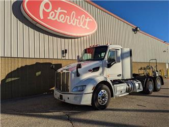 Peterbilt 579