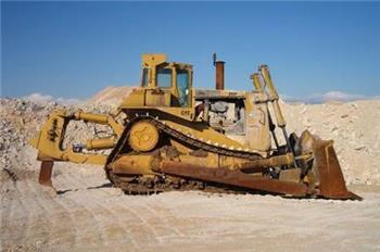 CAT D10