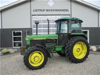 John Deere 3050