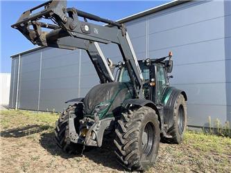 Valtra T174