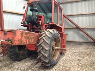 Massey Ferguson 4900