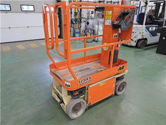 JLG 1230ES