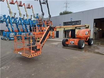 JLG 800AJ