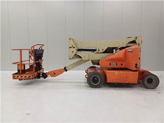 JLG E400AN